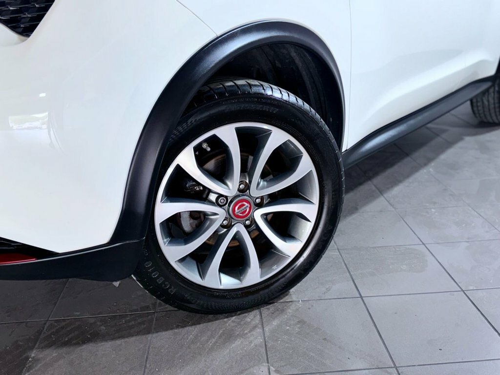 Nissan Juke 1.5L Tekna White #4