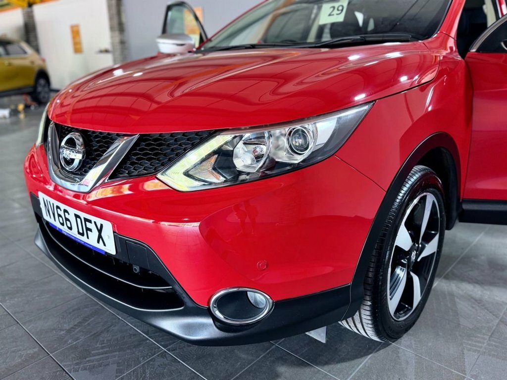 Nissan Qashqai 1.2Bm Ncon Silver #75
