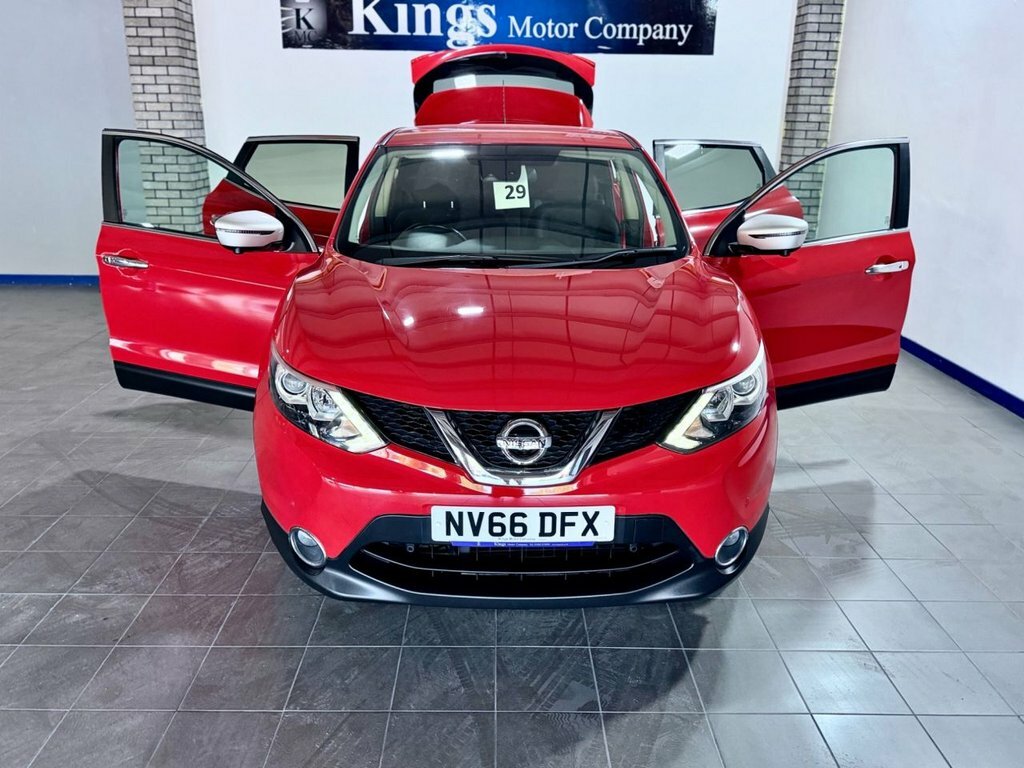 Nissan Qashqai 1.2Bm Ncon Silver #82