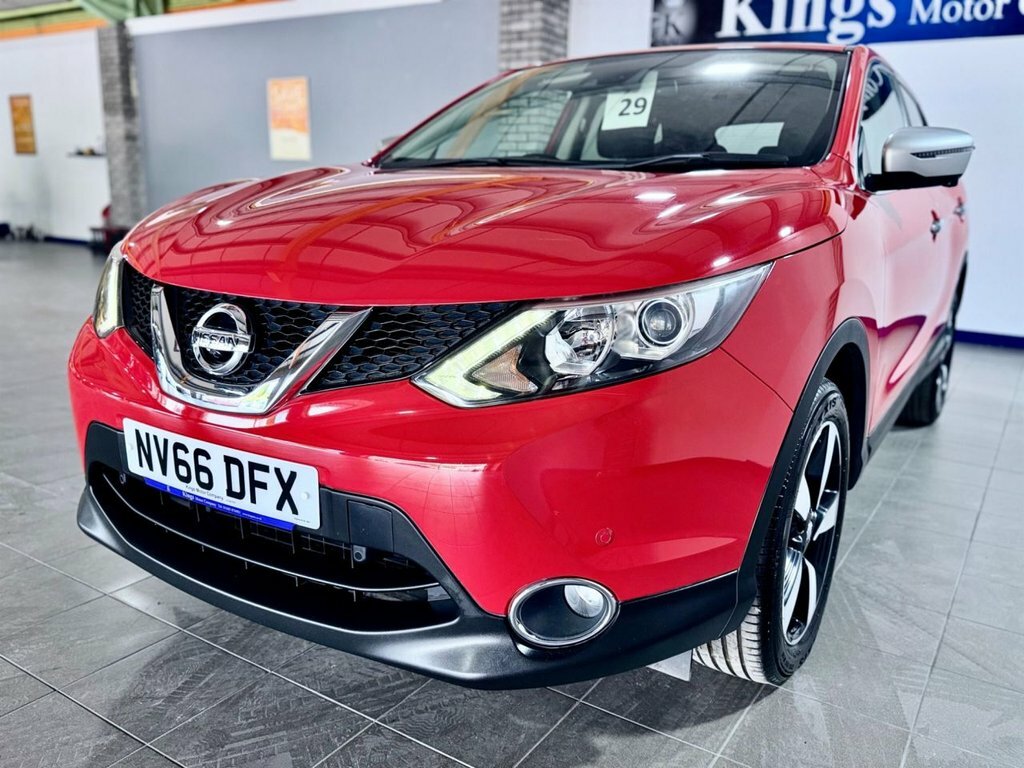 Nissan Qashqai 1.2Bm Ncon Silver #12