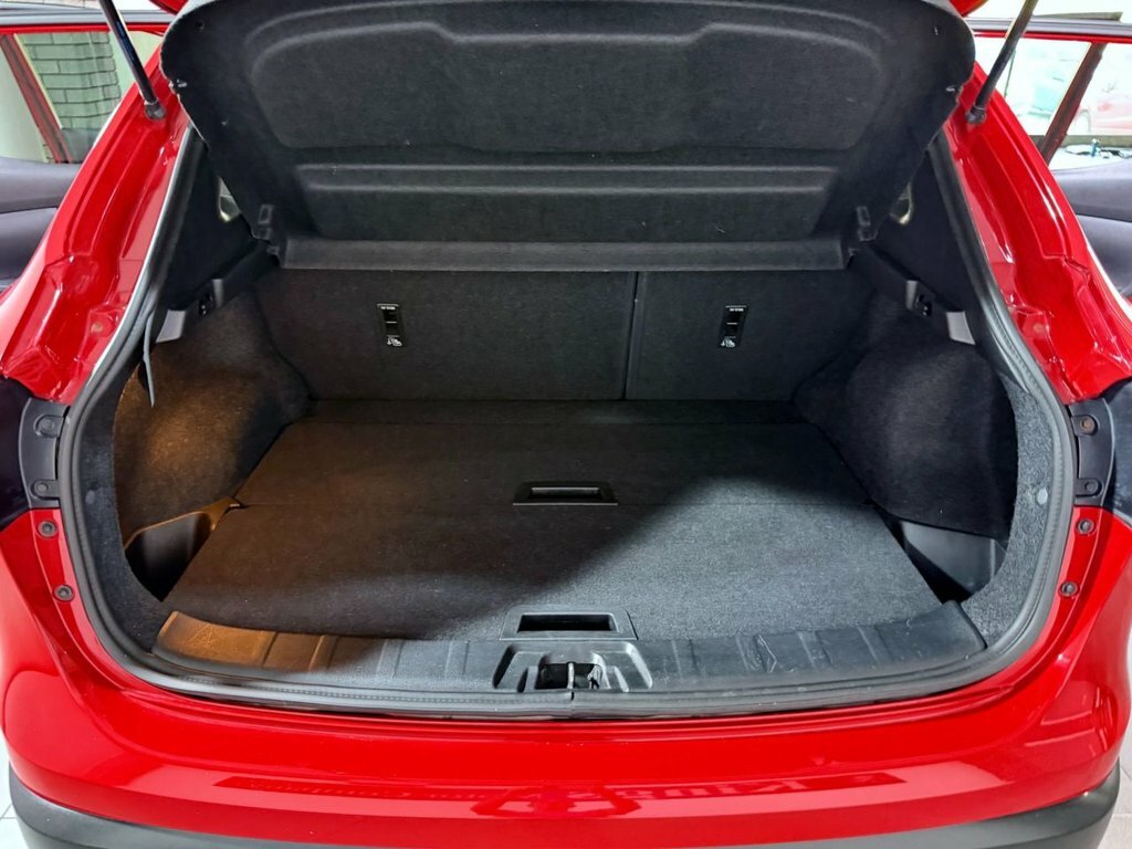 Nissan Qashqai 1.2Bm Ncon Silver #55