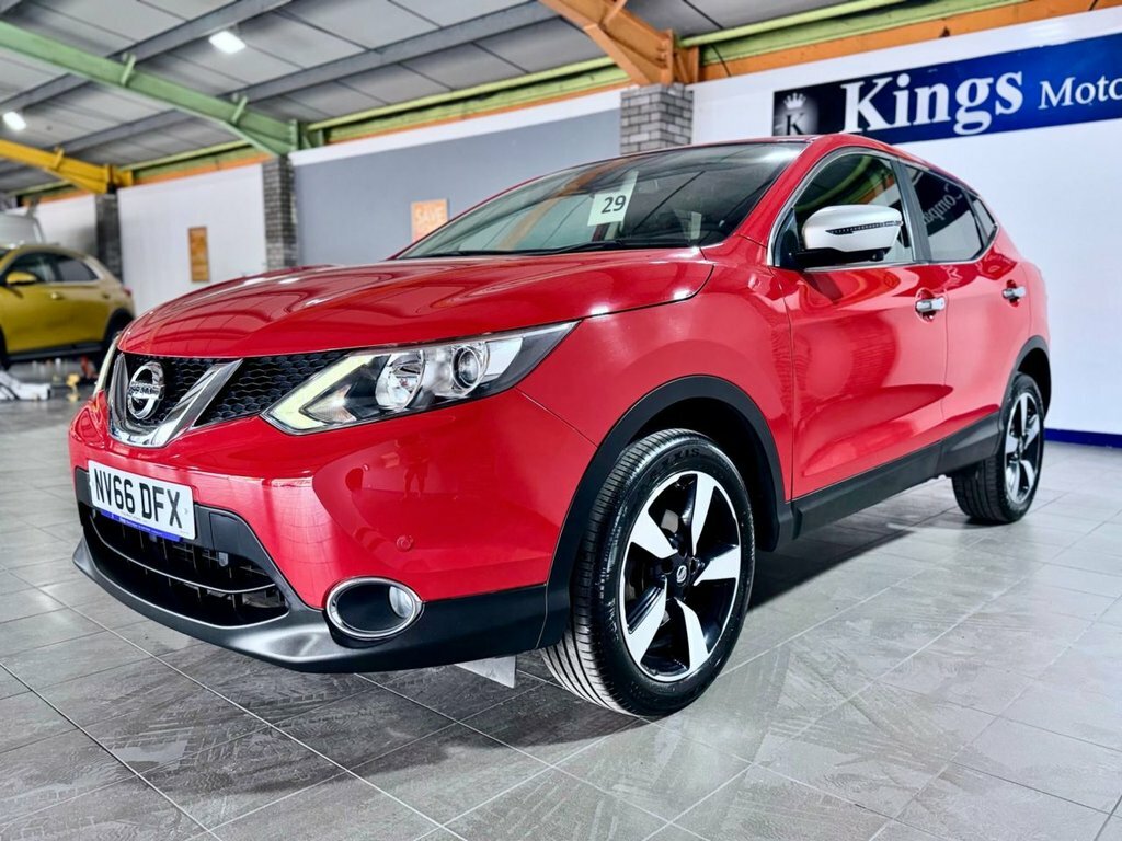 Nissan Qashqai 1.2Bm Ncon Silver #10