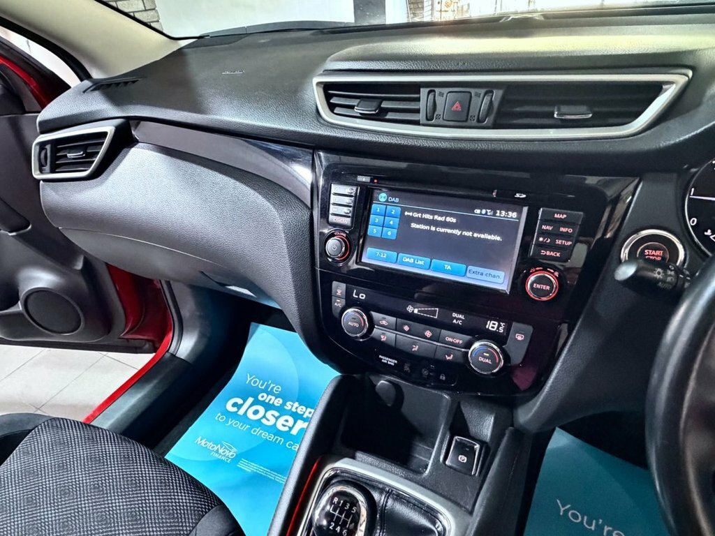 Nissan Qashqai 1.2Bm Ncon Silver #43