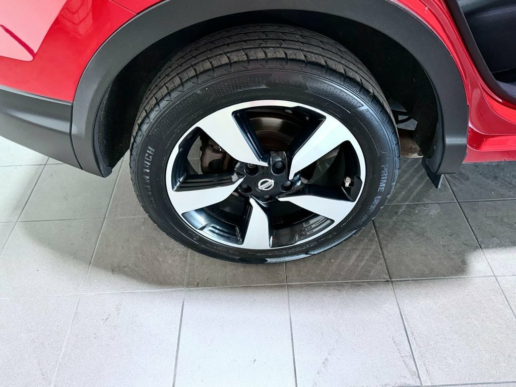 Nissan Qashqai 1.2Bm Ncon Silver #67
