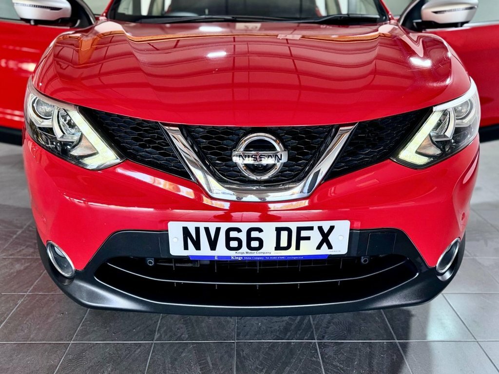 Nissan Qashqai 1.2Bm Ncon Silver #74