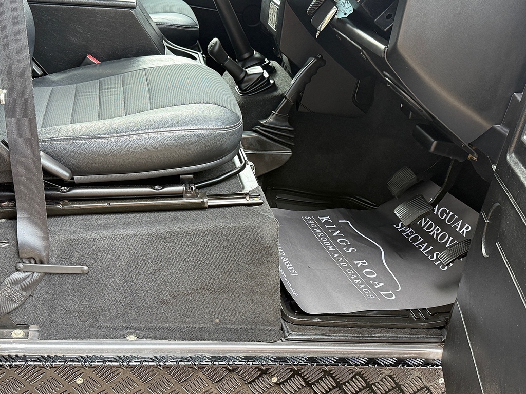 Land Rover Defender 110 Td Double Cab #20