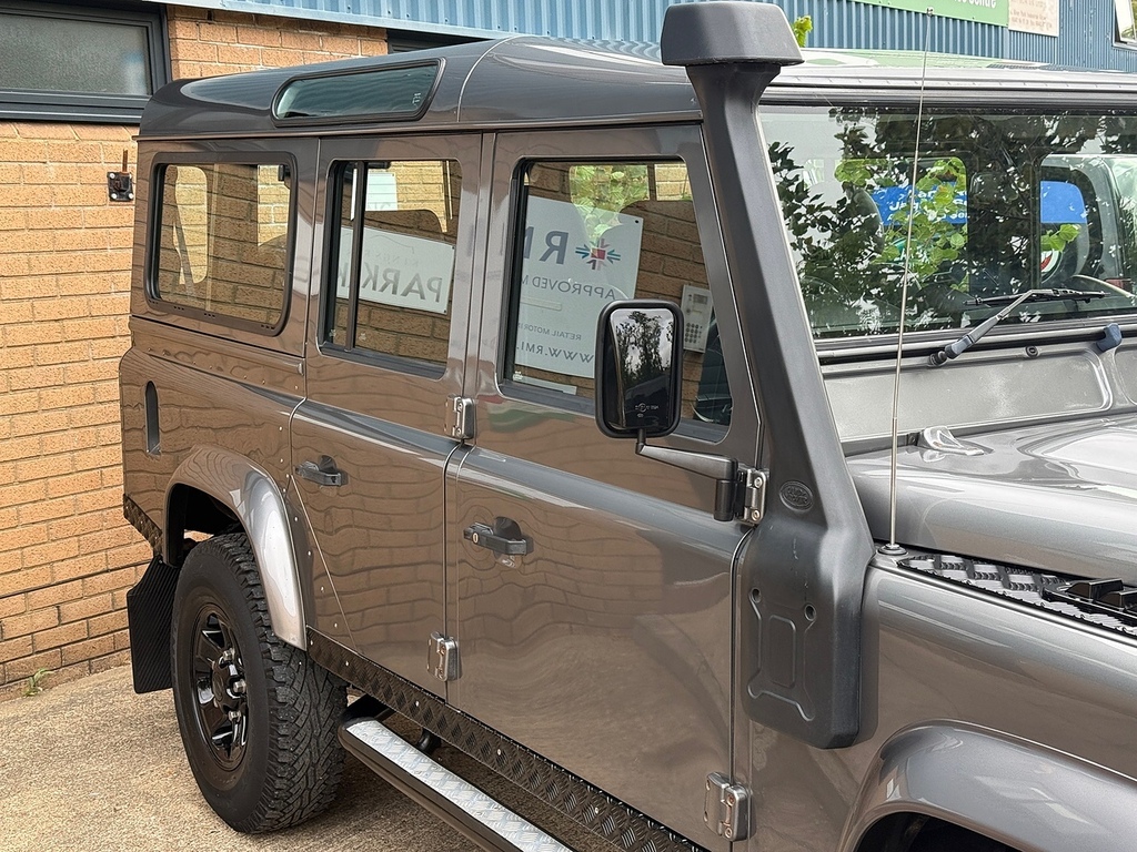 Land Rover Defender 110 Td Double Cab #10