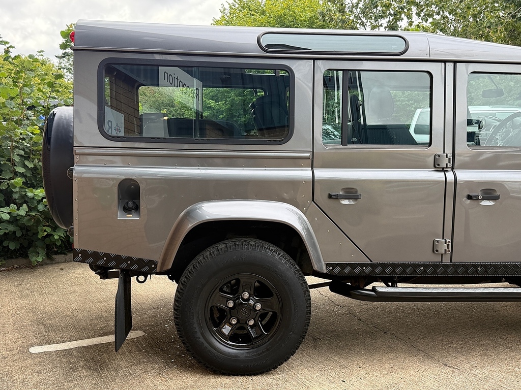 Land Rover Defender 110 Td Double Cab #11