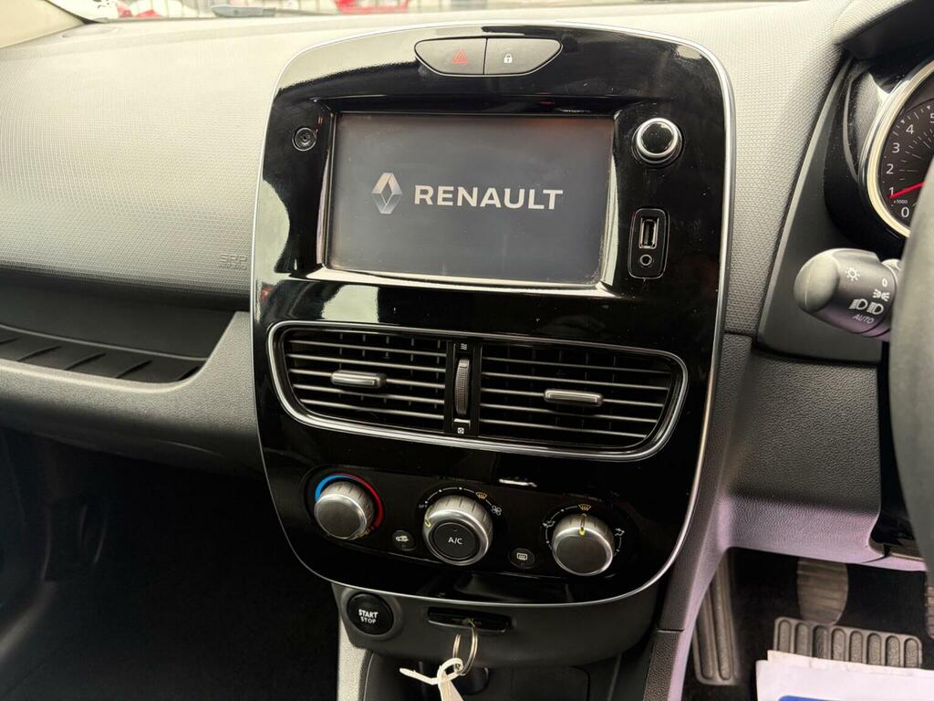 Renault Clio 0.9 Tce 90 Dynamique Nav White #19