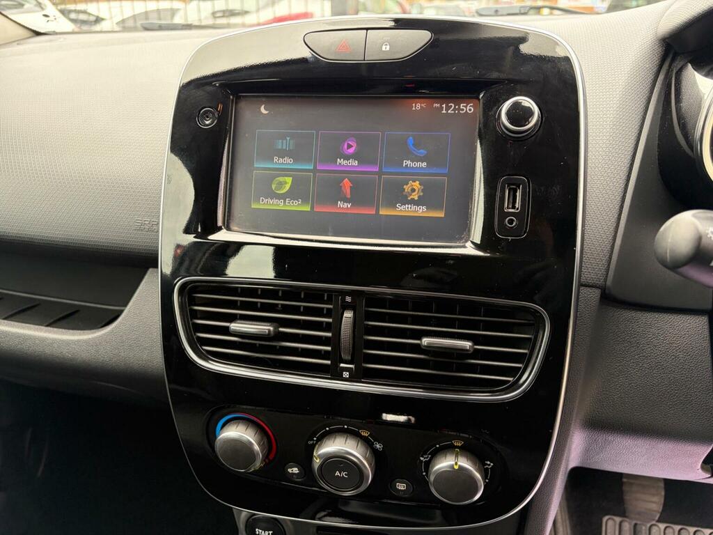 Renault Clio 0.9 Tce 90 Dynamique Nav White #20