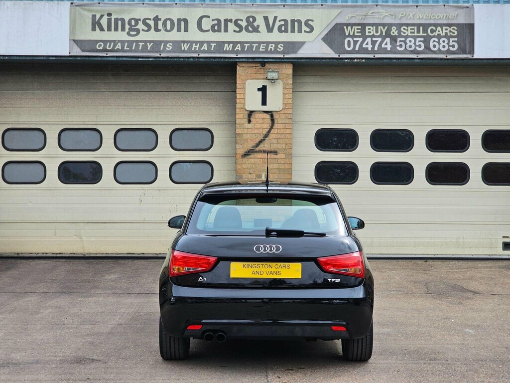 Audi A1 1.4 Tfsi Sport Euro 5 Ss Black #6