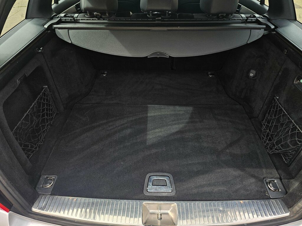 Mercedes-Benz C Class C63 4dr Auto Black #22