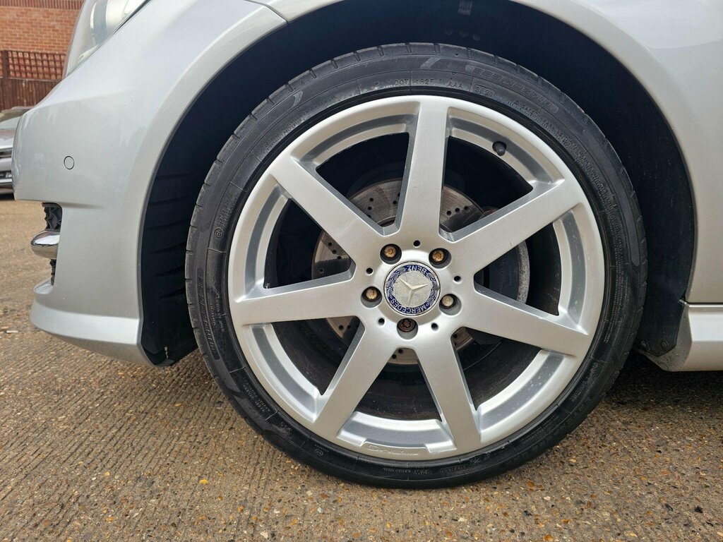 Mercedes-Benz C Class C63 4dr Auto Black #25