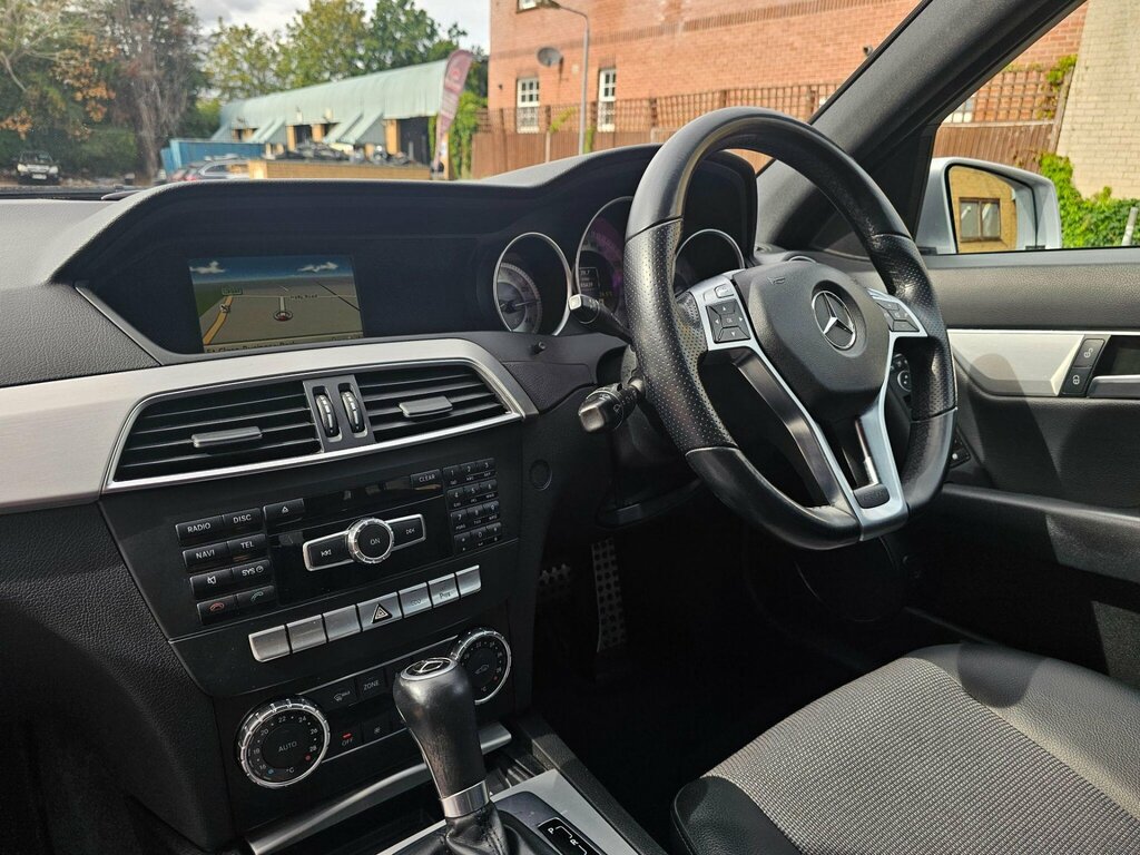 Mercedes-Benz C Class C63 4dr Auto Black #16