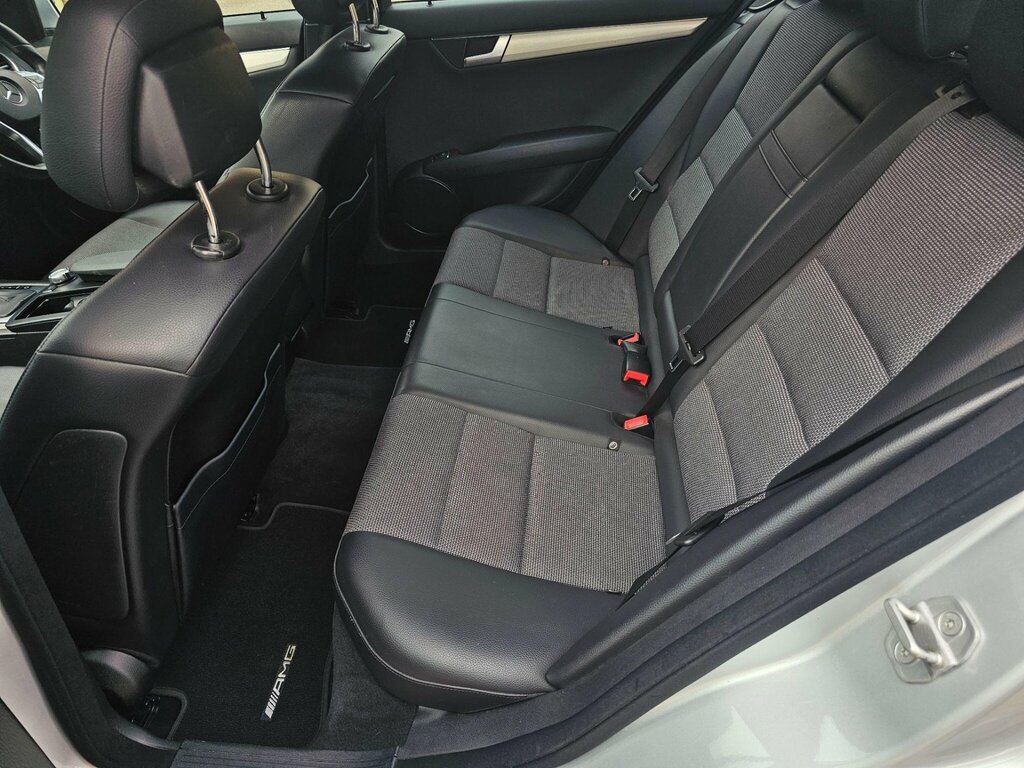 Mercedes-Benz C Class C63 4dr Auto Black #12