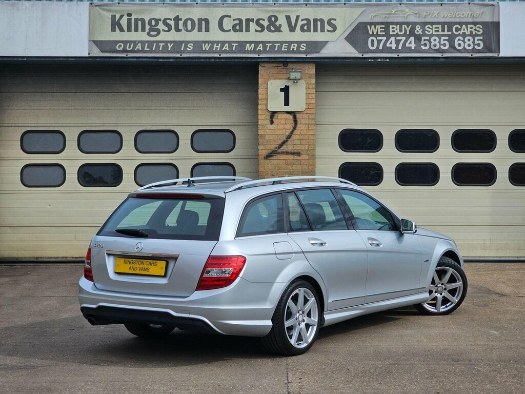 Mercedes-Benz C Class C63 4dr Auto Black #8