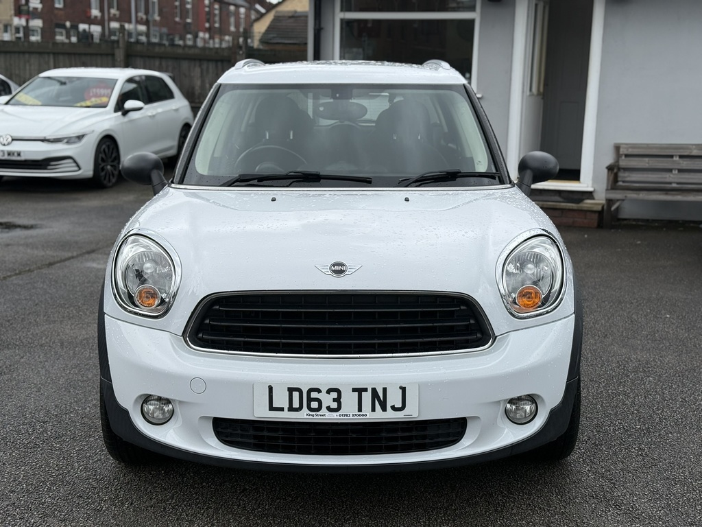 Mini Countryman One 2013 63 Reg White #2