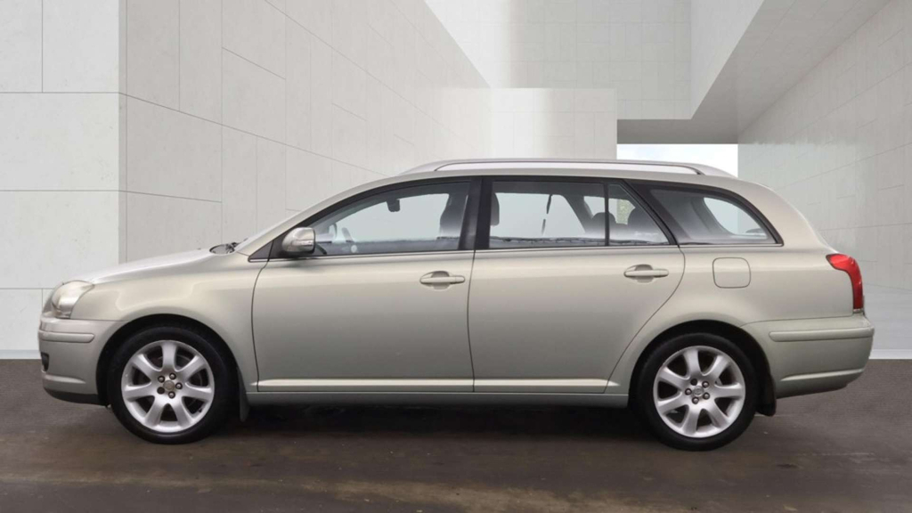 Toyota Avensis T4 D-4d #6