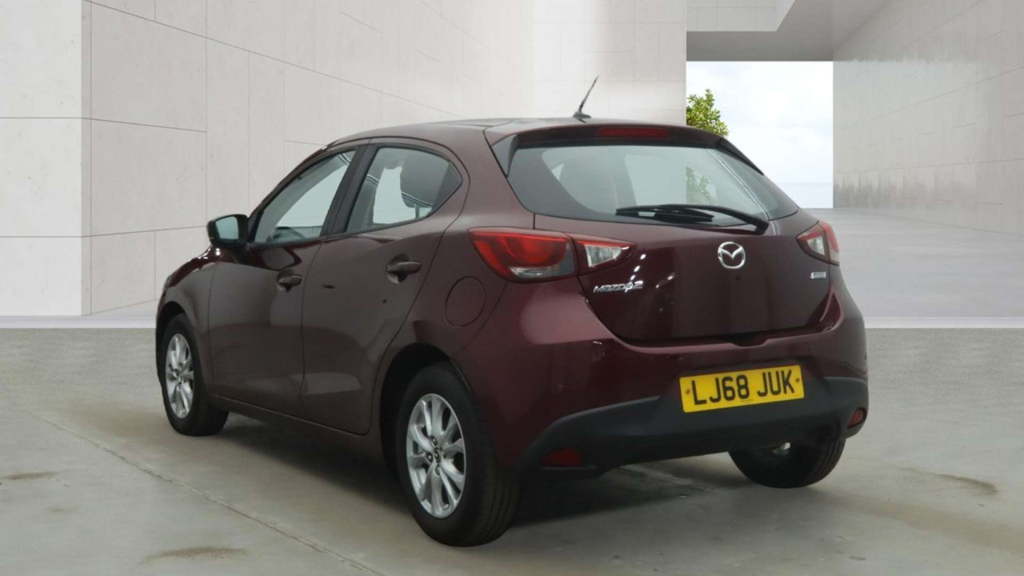 Mazda 2 Se-l Red #3