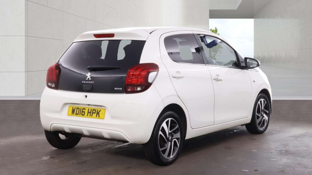 Peugeot 108 Allure White #4
