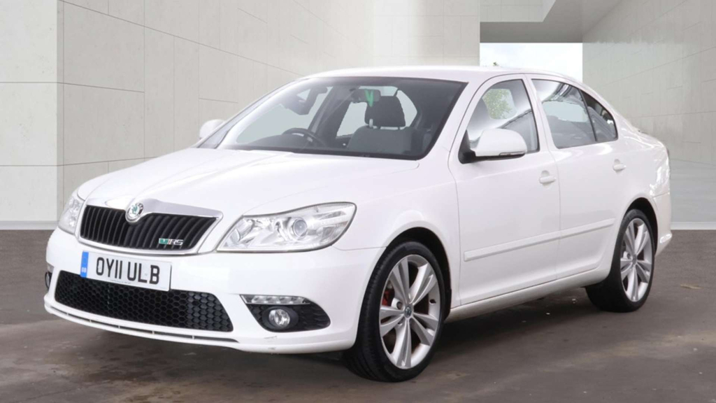 Skoda Octavia Vrs Tfsi White #2