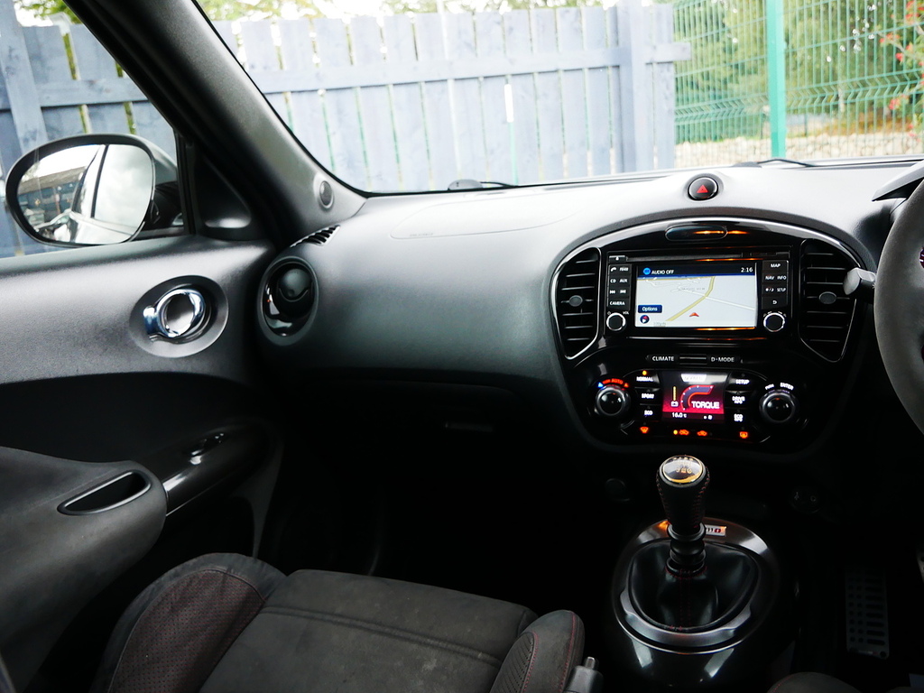 Nissan Juke Acenta Black #16