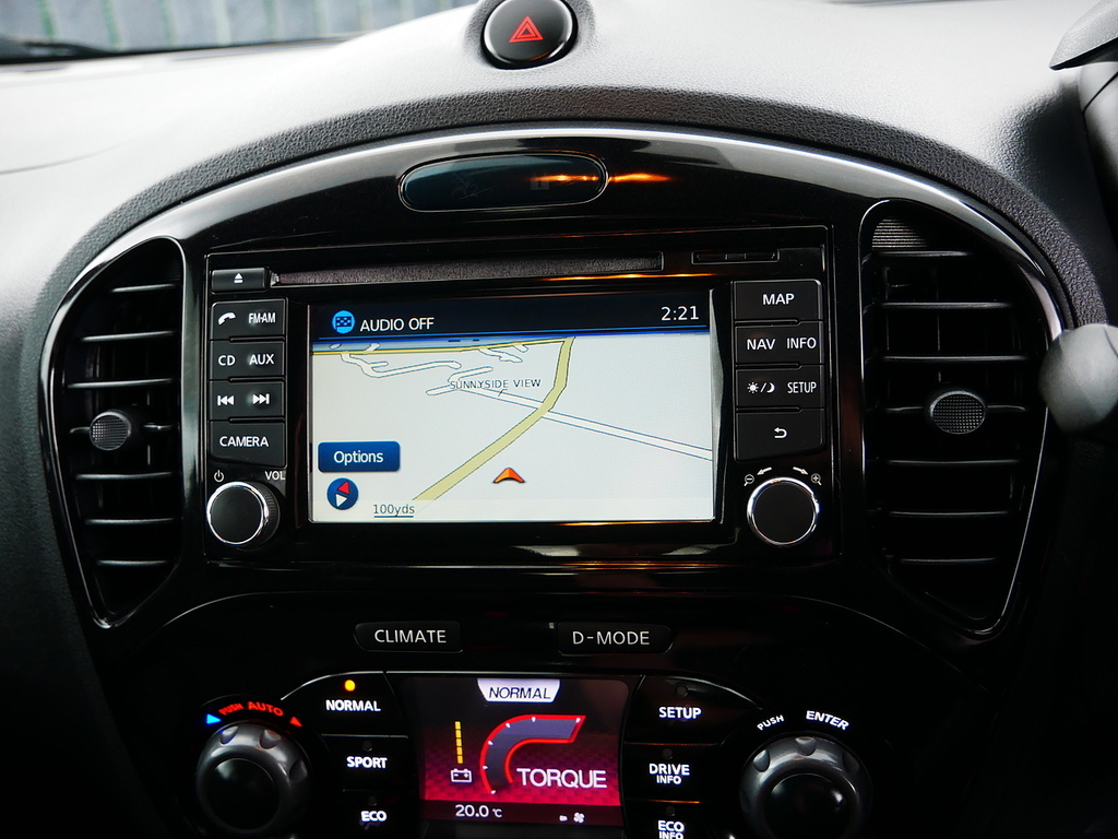 Nissan Juke Acenta Black #43