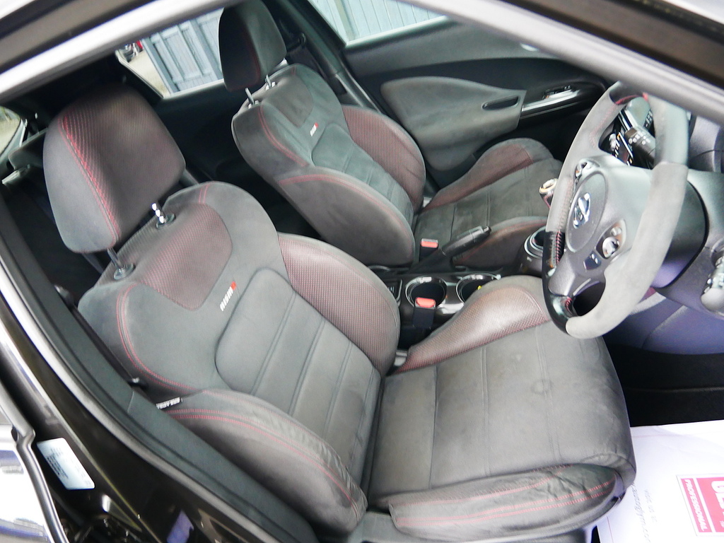 Nissan Juke Acenta Black #10