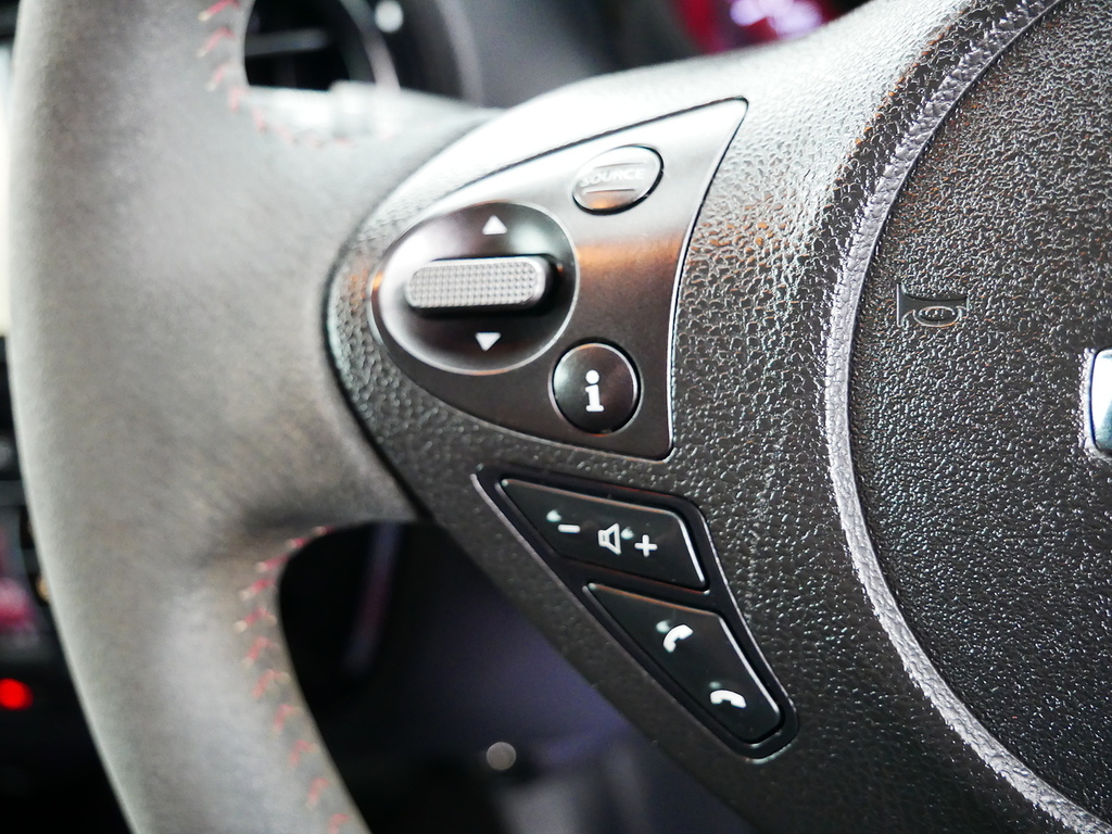 Nissan Juke Acenta Black #36