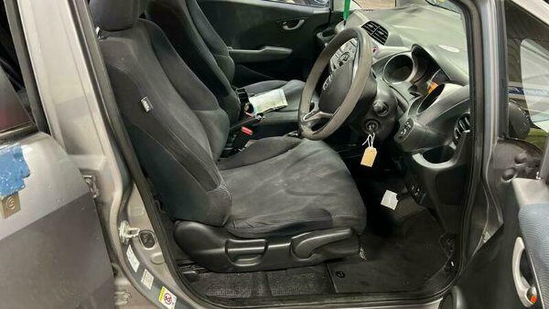 Honda Jazz 1.4 I-vtec Es Hatchback Black #8