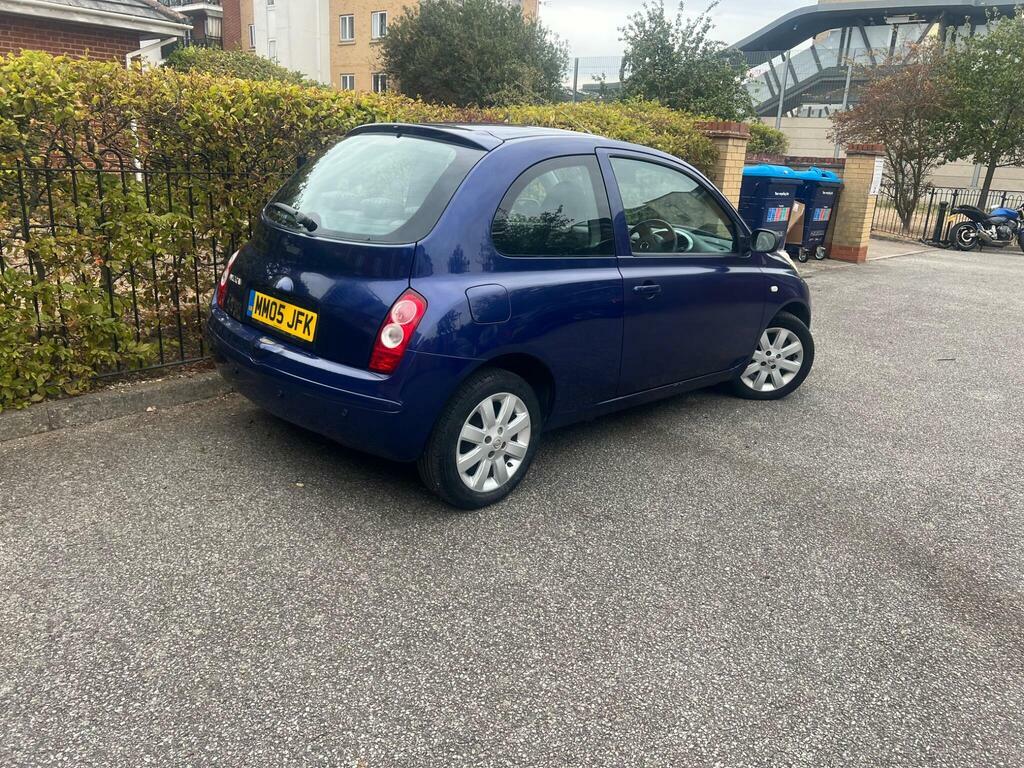 Nissan Micra 1.0 E Red #63