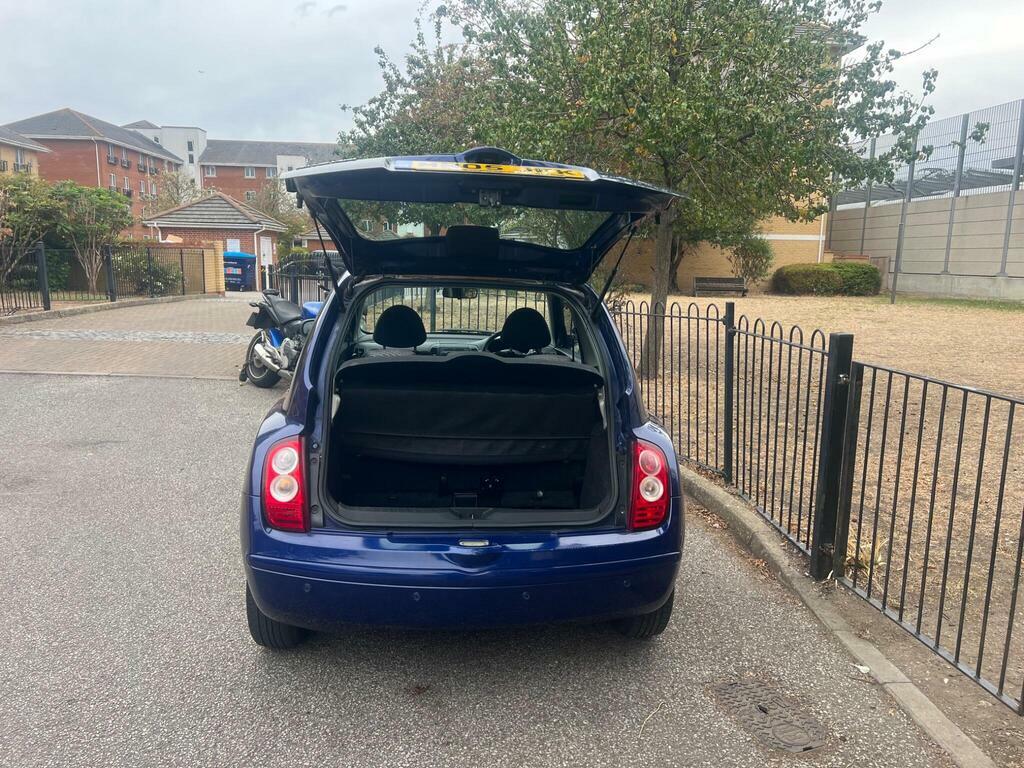 Nissan Micra 1.0 E Red #24