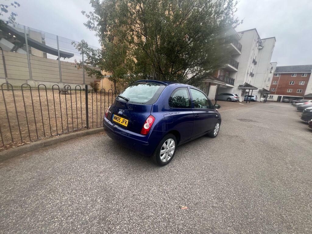 Nissan Micra 1.0 E Red #27