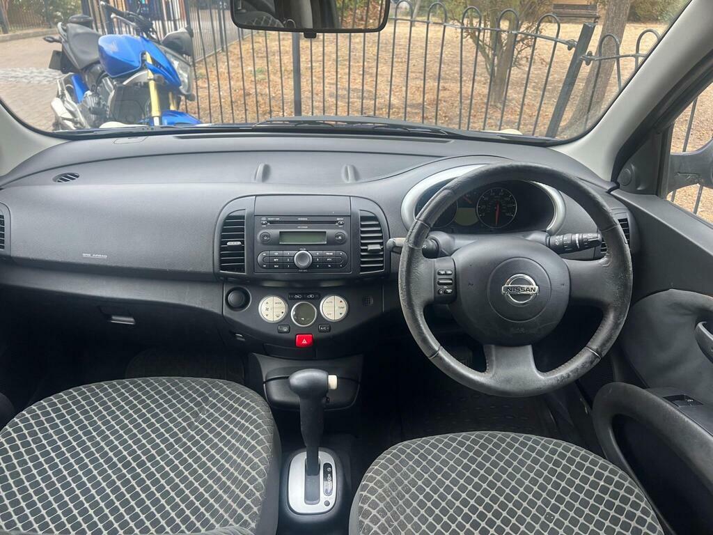 Nissan Micra 1.0 E Red #21