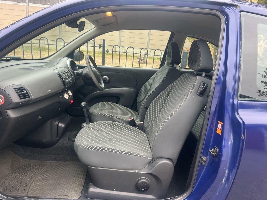 Nissan Micra 1.0 E Red #12