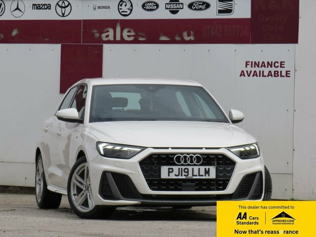 Audi A1 2019 1.0 Tfsi 30 S Line Sportback S Tro White