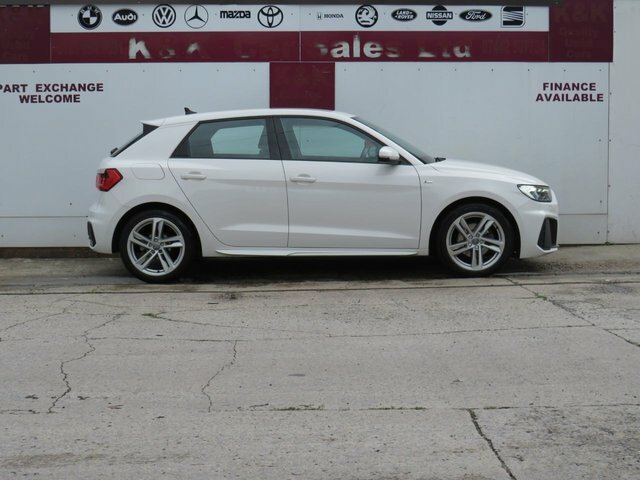 Audi A1 2019 1.0 Tfsi 30 S Line Sportback S Tro White #3