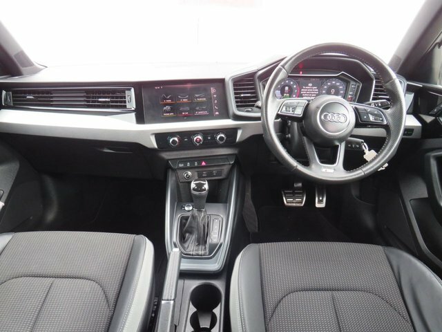 Audi A1 2019 1.0 Tfsi 30 S Line Sportback S Tro White #2