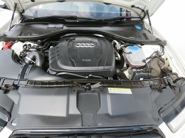 Audi A6 Avant 3L Black Edition Black #13