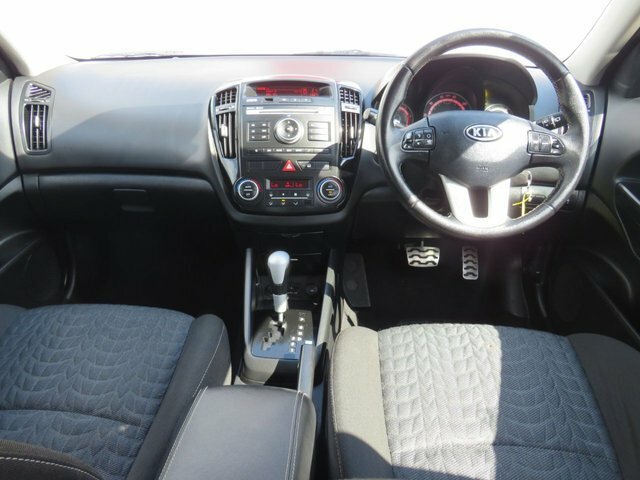 Kia Ceed 2010 1.6 Crdi 3 Hatchback Euro 4 Grey #2