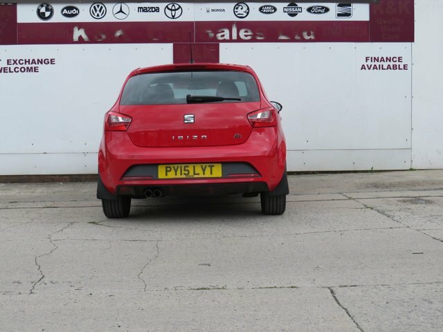 Seat Ibiza 2015 1.2 Tsi Fr Black Hatchback Red #4