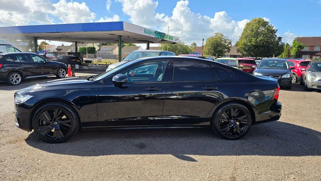 Volvo S90 Saloon 2.0H T8 Recharge 11.6Kwh R-design Awd Black #4