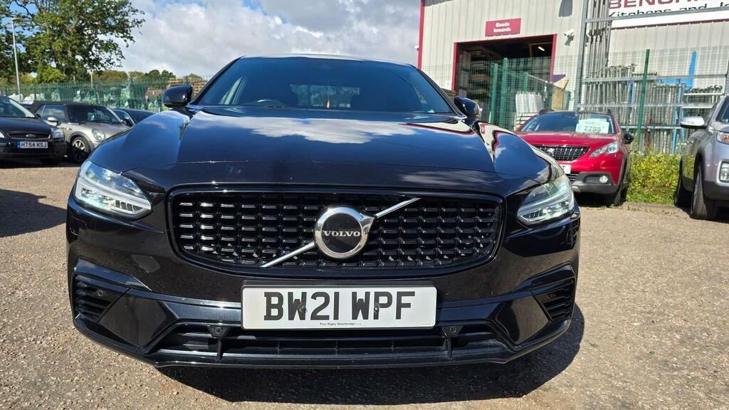 Volvo S90 Saloon 2.0H T8 Recharge 11.6Kwh R-design Awd Black #2