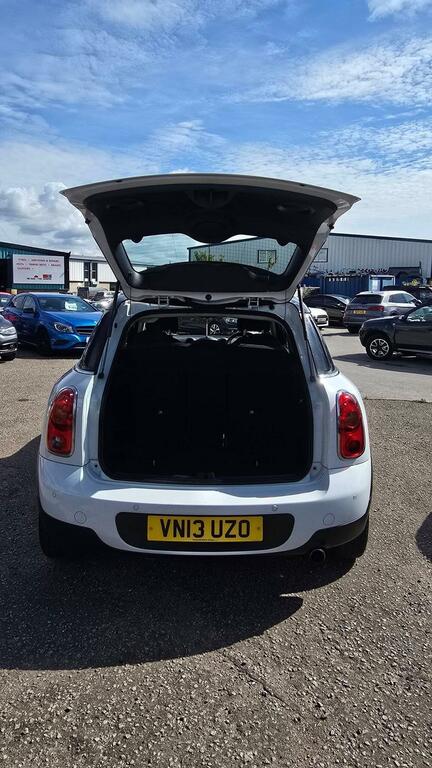 Mini Countryman Brown #13