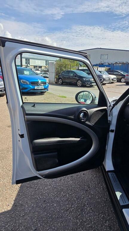 Mini Countryman Brown #35