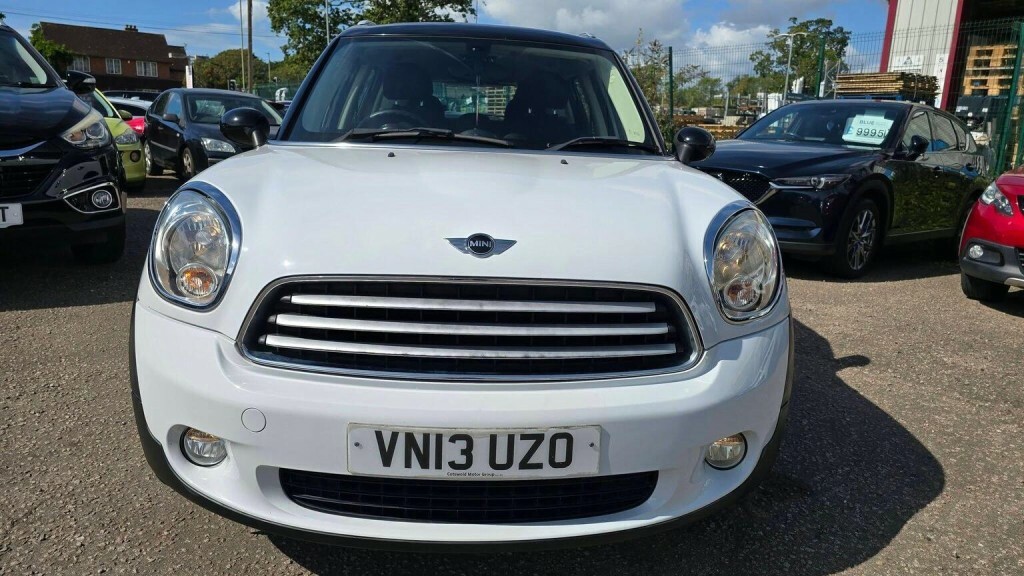Mini Countryman Brown #68