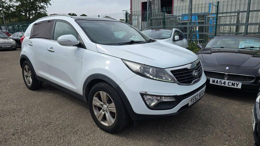 Kia Sportage 1.7 Crdi Ecodynamics 2 2Wd Euro 5 Ss White