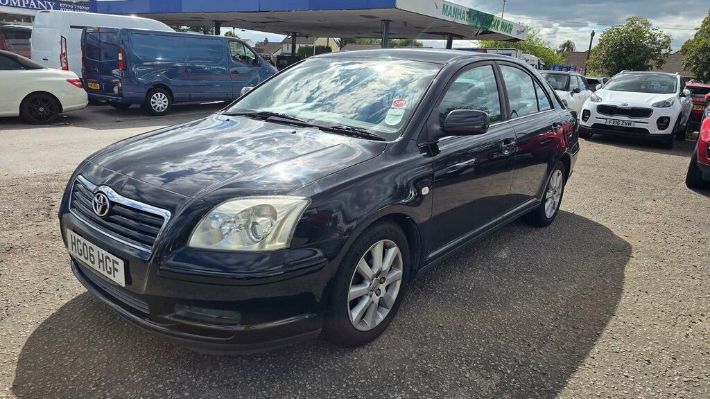 Toyota Avensis 1.8 Vvt-i T3-s Black #2