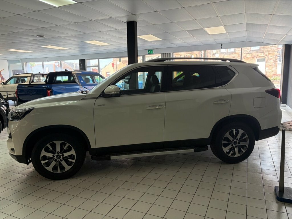 SsangYong Rexton 2.2L K30 White #5