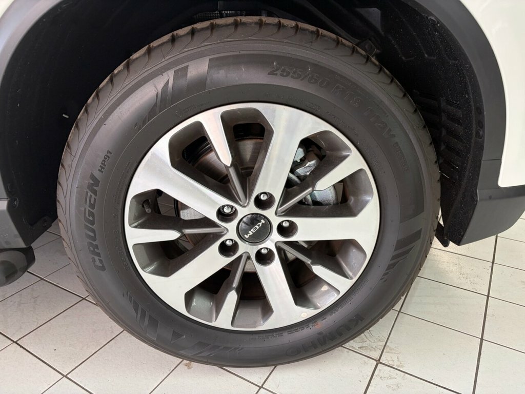 SsangYong Rexton 2.2L K30 White #3